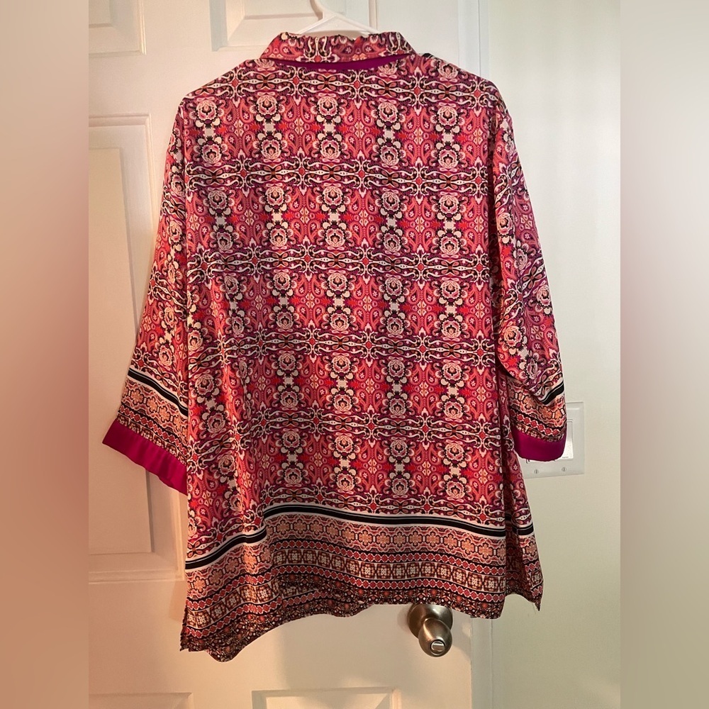 Vibrant Pink Patterned Blouse - Picture 2 of 4